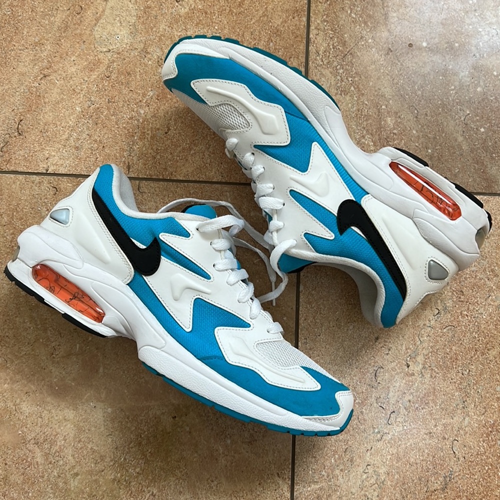 Men’s Nike Air Max 2 Light - Size 9.5